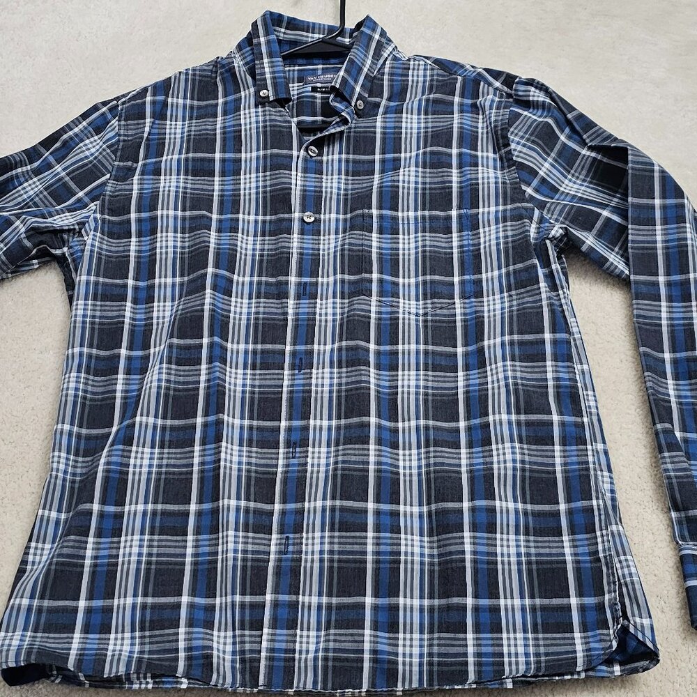 Van Huesen Men's button down shirt